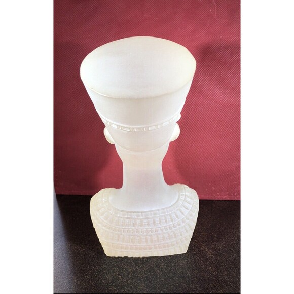 Queen Nefertiti Acrylic Resin Bust Egyptian Sculpture Replica Egyptian Art Decor - Picture 9 of 16